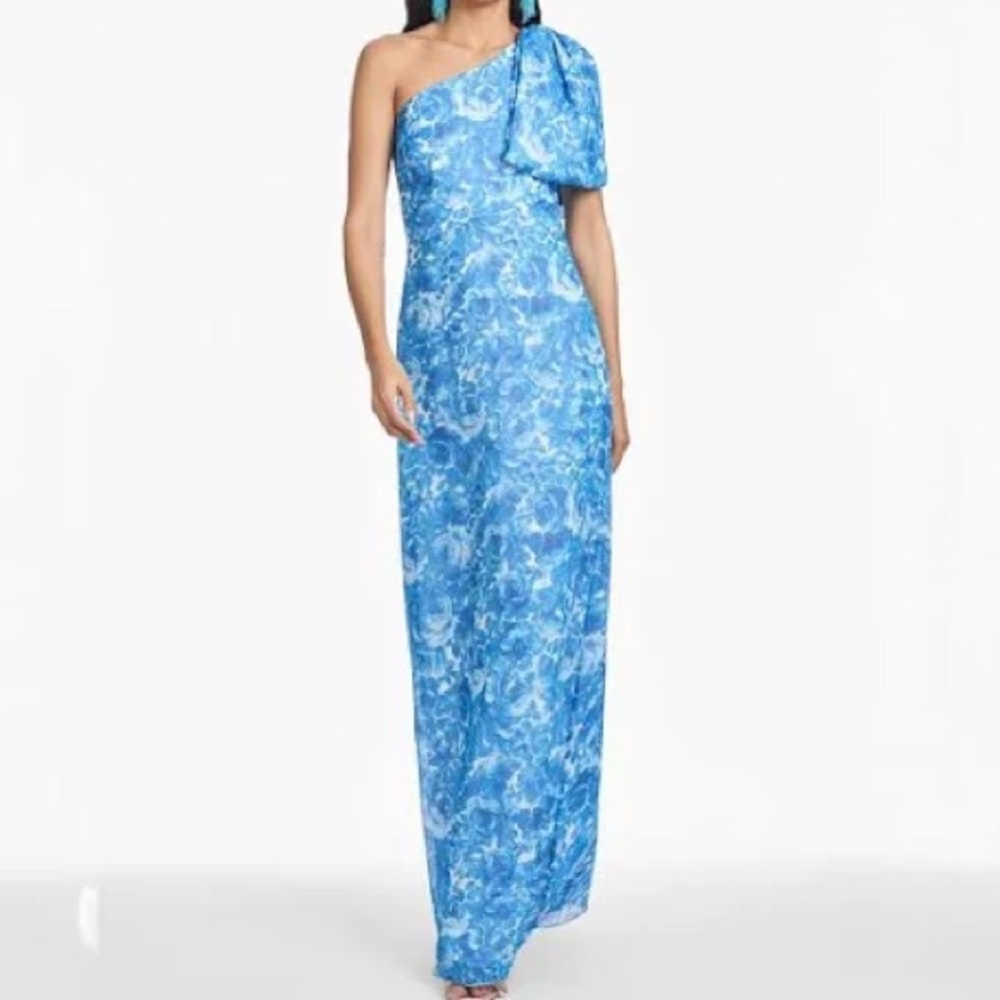 Gown for a summer wedding